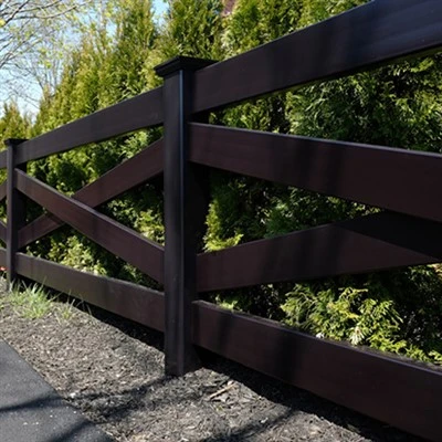 Iswed Cross Rail Vinyl Horse Fence